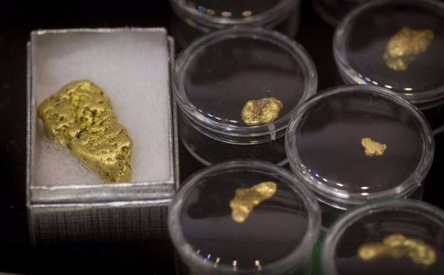 Svake godine kroz švicarsku kanalizaciju proteče dva miliona dolara zlata