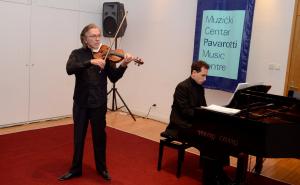 Na "Šantićevim večerima poezije" nastupio proslavljeni violinista Kolundžija