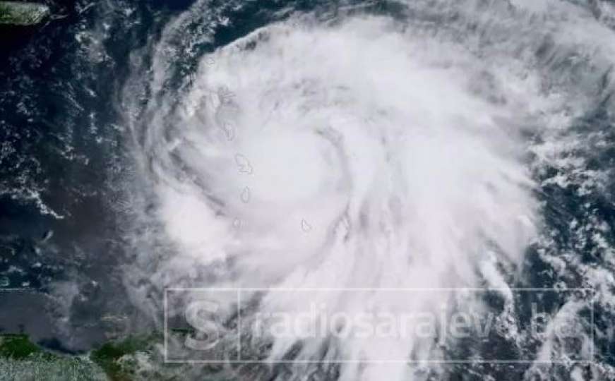 Uragan Ophelia udariti će europsko tlo: Irska očekuje vjetrove do 115 km/h