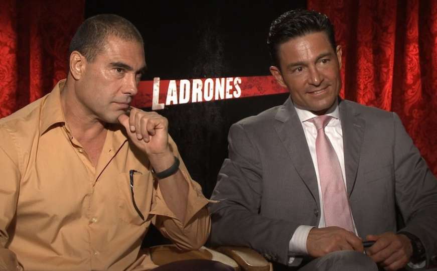 Latino glumac izgubio živce i udario novinara