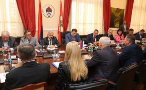 Počeo sastanak kod Dodika, bez predstavnika Saveza za promjene