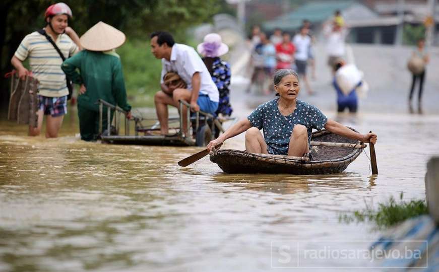 Vijetnam se nakon smrtonosnih poplava priprema za dolazak tajfuna