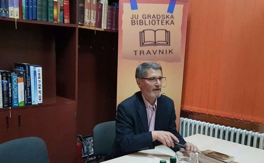 U Travniku predstavljen roman "Slana zemlja"