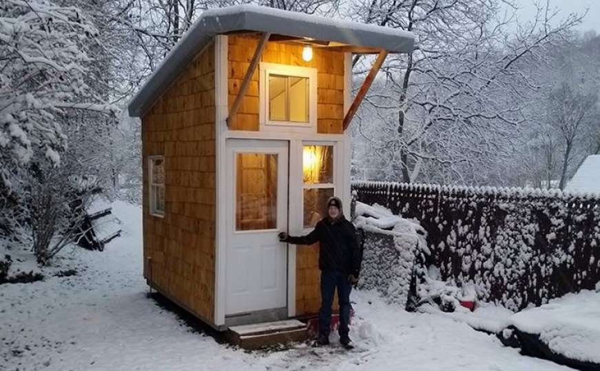 Tinejdžer za samo 2.500 KM izgradio savršenu kućicu 