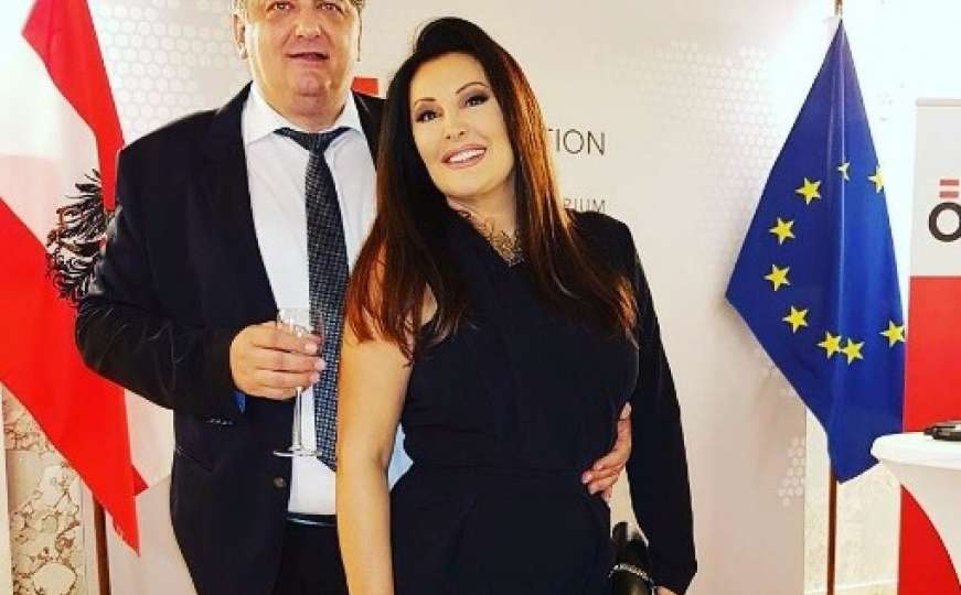 Fešta budućeg kancelara: Na koktelu kod Kurza i pjevačica Dragana Mirković 