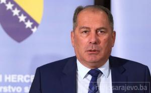 Mektić: Opoziciji ne trebaju ničiji milioni, samo narod RS