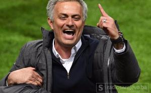 Fabregas: S Mourinhom bi išao i u smrt