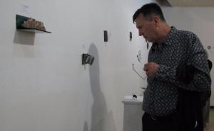 Pobjednik gavranovim perom slikao jezero na malom formatu