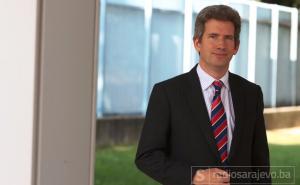 Britanska ambasada: RS ne može donositi odluke o pridruživanju NATO-u