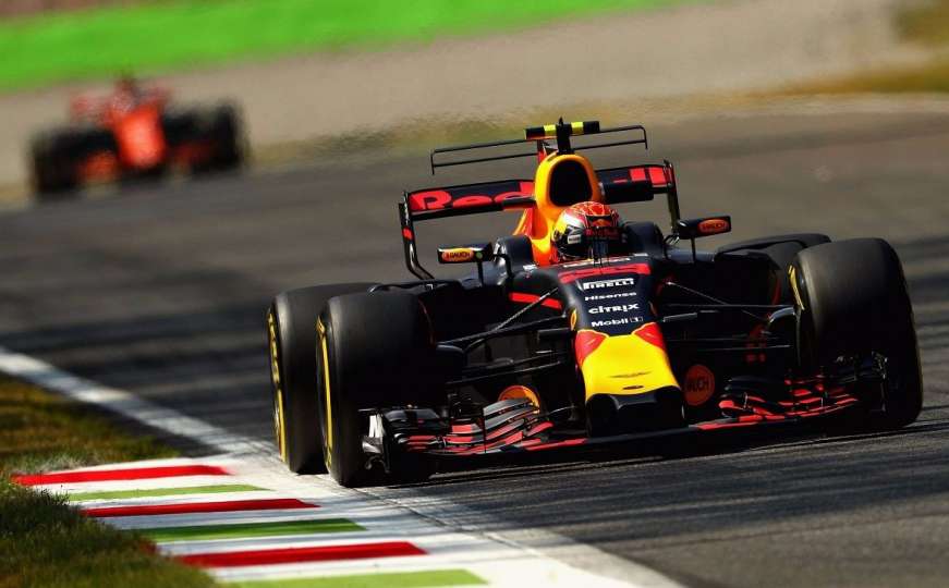 Max Verstappen produžio ugovor sa Red Bull Racingom