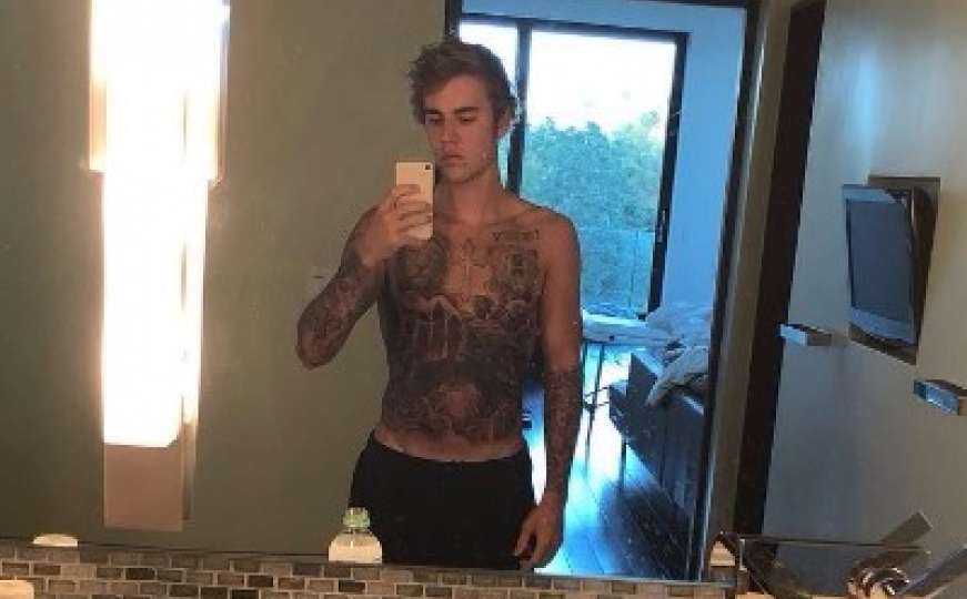 Nakon povratka iz Meksika: Justin Bieber šokirao sve s novom tetovažom