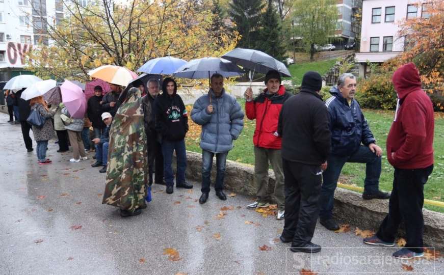 Radnici "Vitezita" stigli u Sarajevo: Svoja prava traže na protestima pred Vladom 