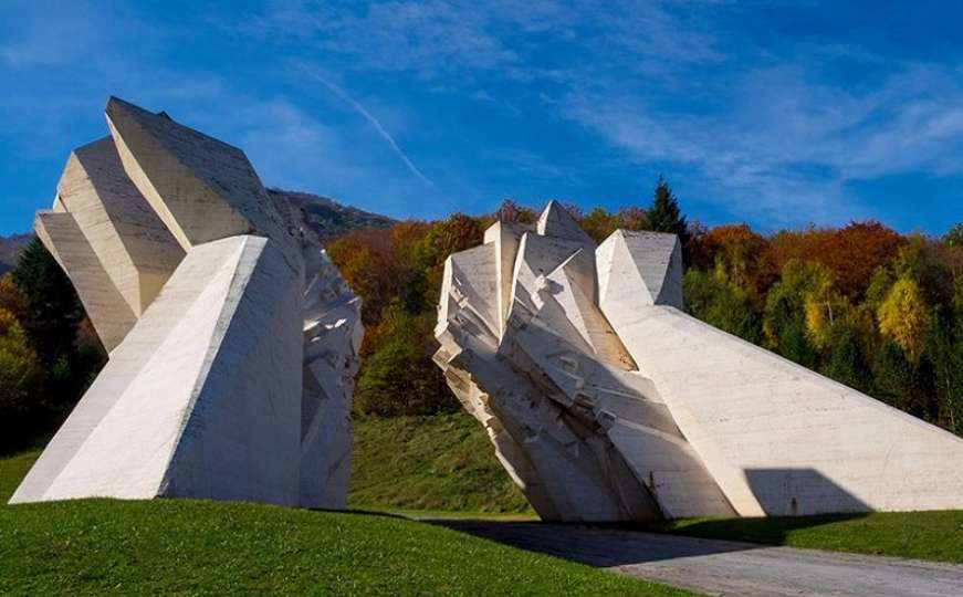 Spomenik Bitke na Sutjesci ponovo dobija izvornu bijelu boju