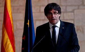 Carles Puigdemont pozvao na mirno suprotstavljanje Španiji