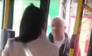 U gradskom autobusu: Napala vozača zbog kašnjenja, on je izbacio iz vozila