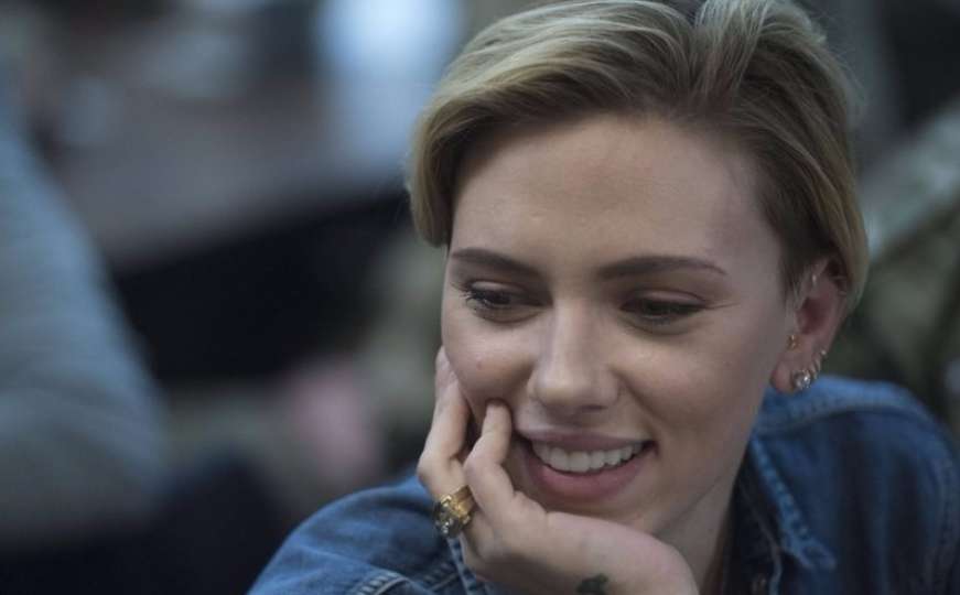 Scarlett Johansson u emisiji saznala kako joj je stradala porodica