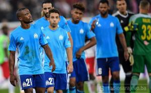 Patrice Evra otpušten iz Marseillea nakon što je navijača udario u glavu
