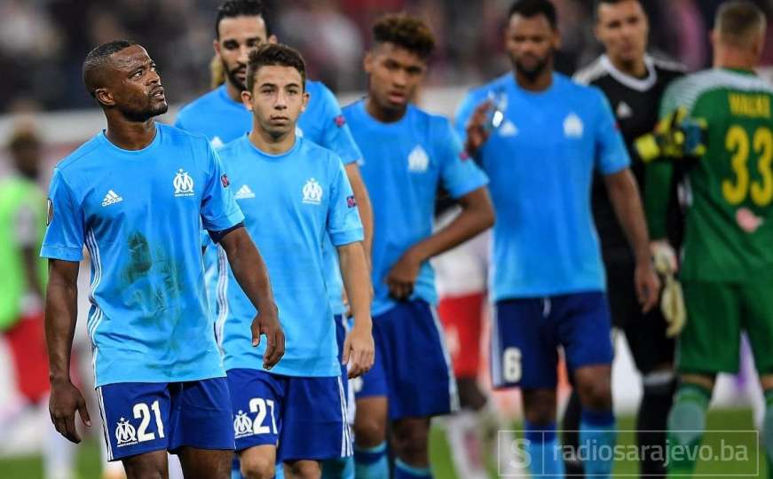Patrice Evra otpušten iz Marseillea nakon što je navijača udario u glavu