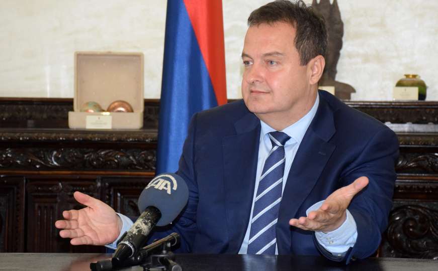 Ivica Dačić najavio povlačenje s mjesta predsjednika Socijalističke partije