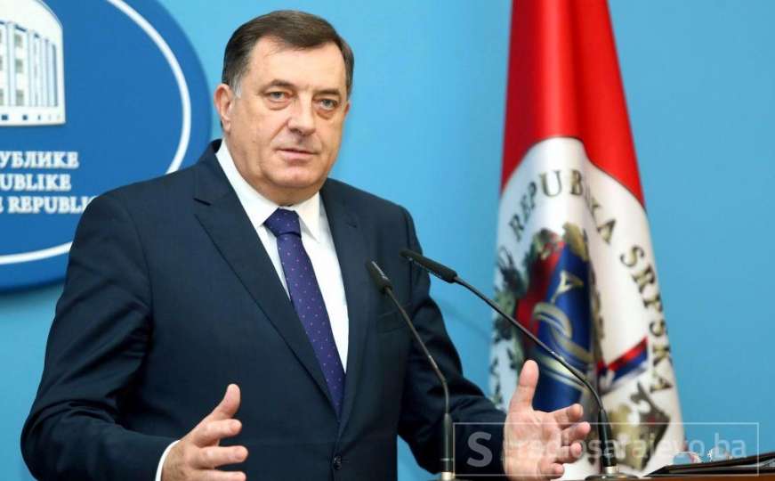 Dodik na sjednici: Odluka o referendumu se samo privremeno povlači