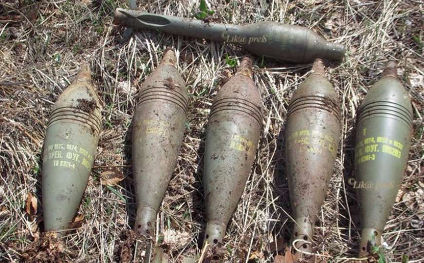 FUCZ pronašao i izvukao sedam artiljerijskih granata u Hadžićima