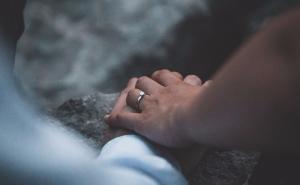 Stvari kojima tek zaručene djevojke nerviraju sve na društvenim mrežama