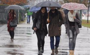 Upaljen narandžasti meteoalarm u nekim dijelovima BiH, očekuje se do 15 cm snijega