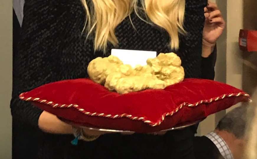 Bijeli tartufi na aukciji u Italiji prodani za 75.000 eura