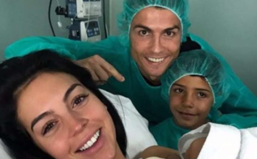 Ronaldova djevojka objavila prvu fotografiju njihove kćerkice