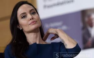 Govor koji izazive emocije: Angelina Jolie najavila posjetu Rohingya muslimankama