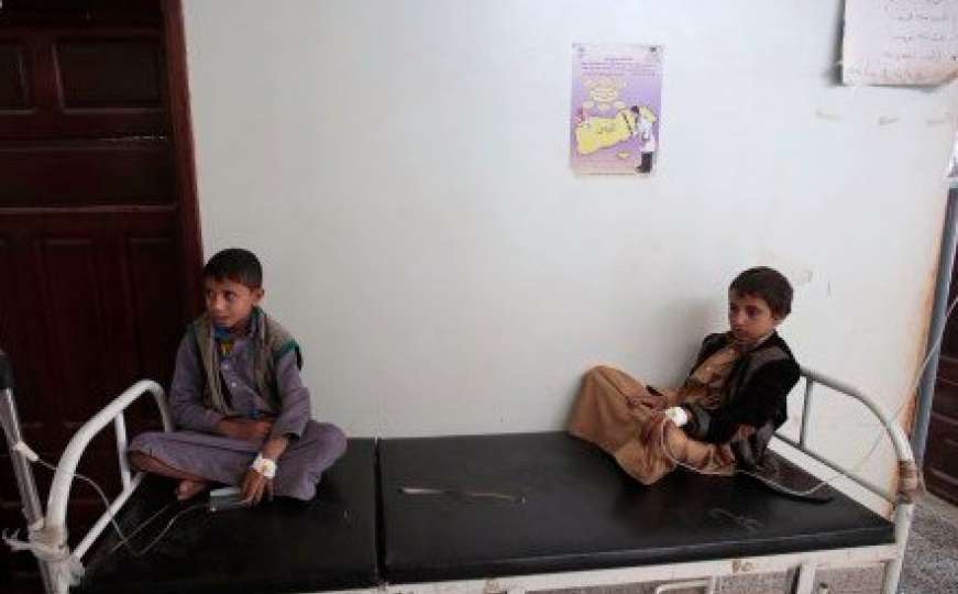 U razorenom Jemenu svaki dan umre oko 130 djece