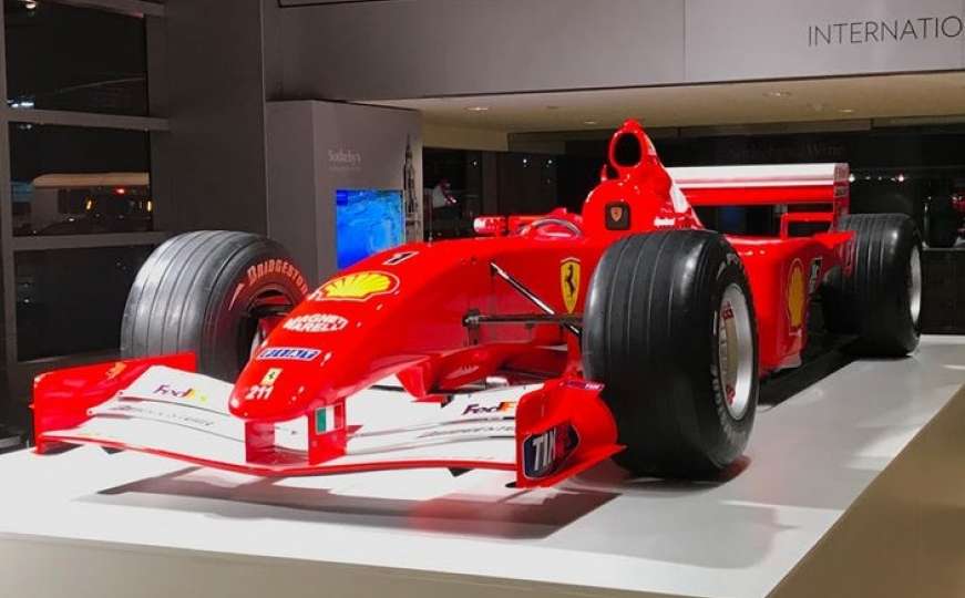 Šampionski Ferrari iz 2001. godine: Schumacherov bolid prodat za 7,5 miliona dolara