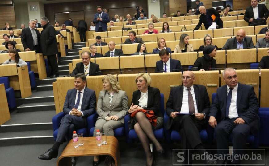 Sjednice u Parlamentu: Naredne sedmice odluka o novom zakonu o PIO-u