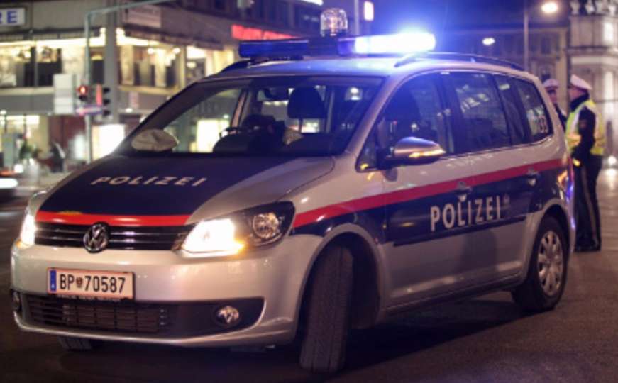 Hapšenje na glavnom trgu: Državljanin BiH pretukao Austrijanca pa prijetio policiji