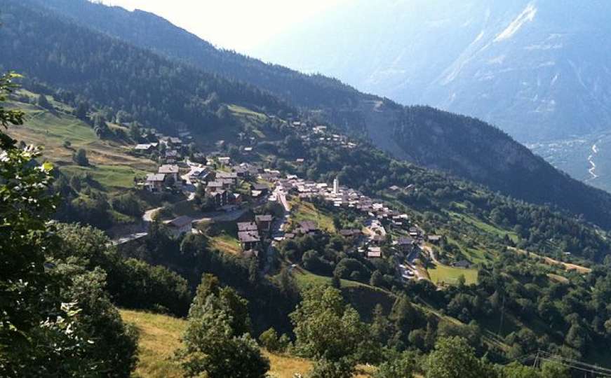 Selo u Švicarskoj traži stanovnike i nudi 21.500 eura po osobi
