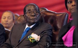 Slavlje na ulicama: Robert Mugabe podnio ostavku na mjesto predsjednika Zimbabvea