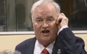 Psovke i uvrede: Zbog čega je Ratko Mladić izbačen iz sudnice