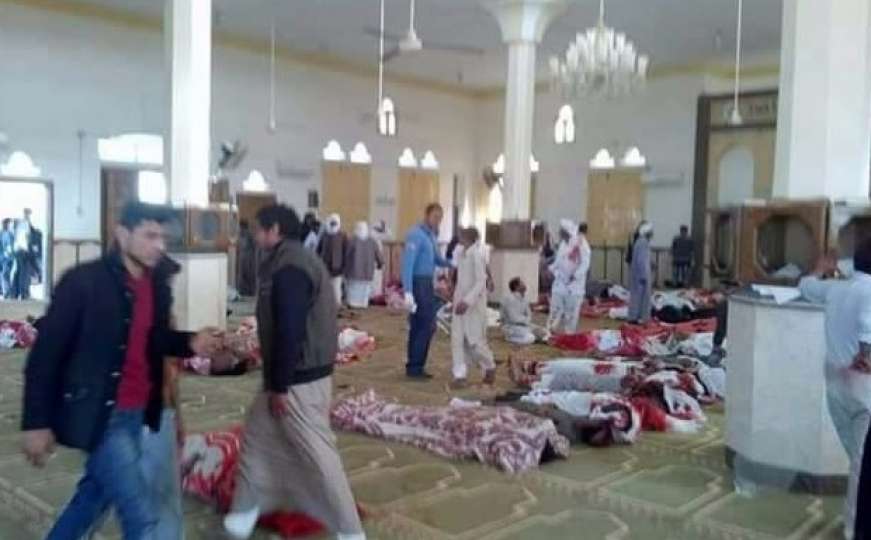 Eksplozija za vrijeme džume: Najmanje 85 mrtvih u napadu na džamiju u Egiptu 