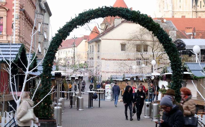 Hrvatska: Zagreb oblači novo adventsko ruho
