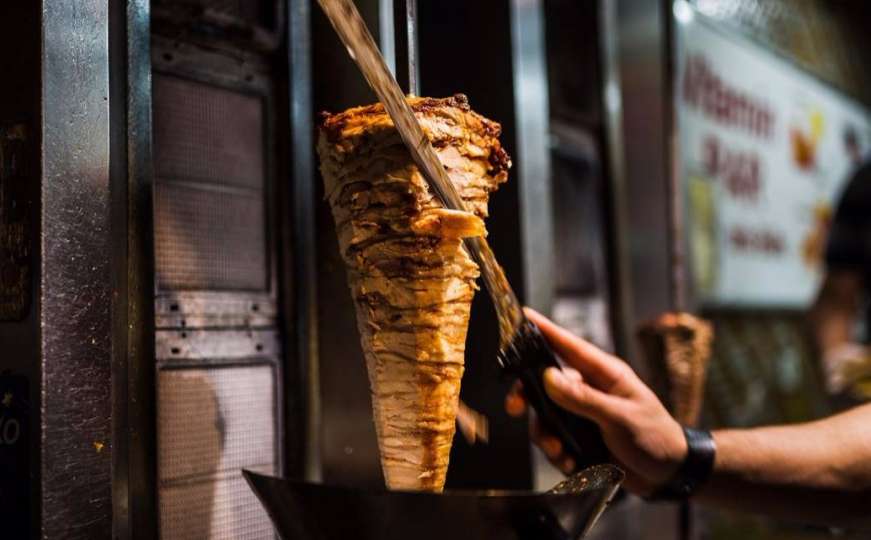  Doner kebab pred zabranom: Da li ćemo ostati bez popularnog jela