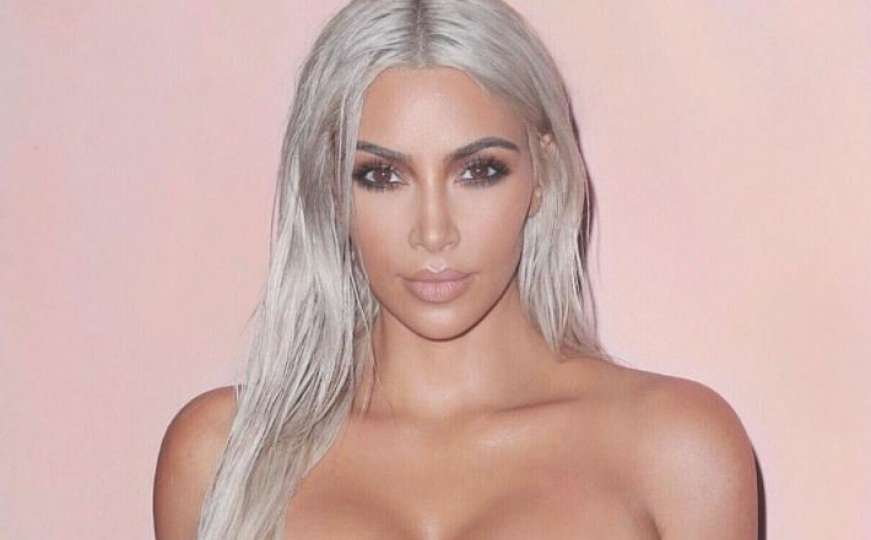 Kim Kardashian objavila još fotografija na kojima je gola 