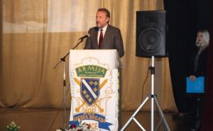 Izetbegović: Dušmani su prolazni, Bosna je stijena koja se ne može razbiti