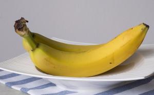Izbijelite zube uz pomoć kore banane