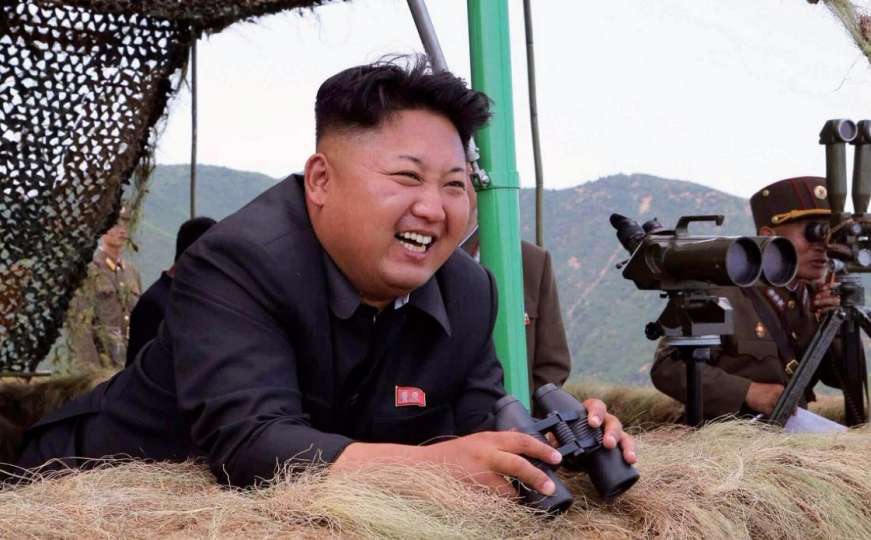 Kimove novine: Ratohuškači, stići će vas naše rakete i u J. Koreji i SAD-u