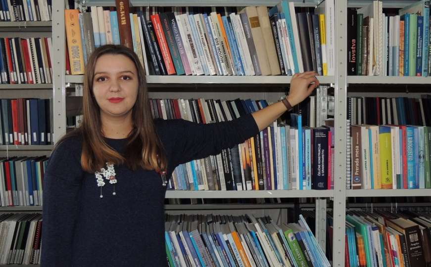 Studentica Sara Dedić: Mladi trebaju više čitati