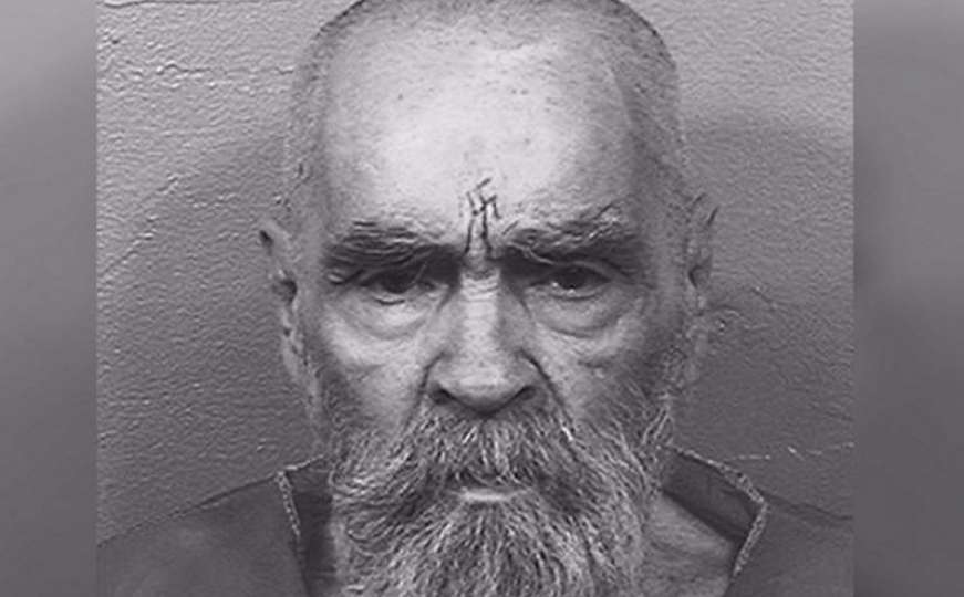 Preminuli masovni ubica: Objavljena posljednja fotografija Charlesa Mansona 
