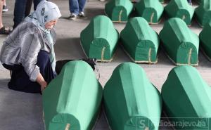 SAD deportiraju muškarca optuženog za učestvovanje u genocidu u Srebrenici