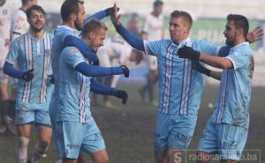 Plavi protiv Radnika za jesenju titulu, Sarajevo u Vitezu