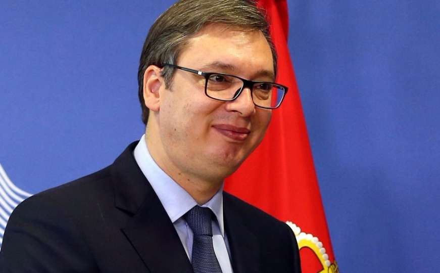 Nenajavljeni susret: Zašto se Vučić iznenada sastaje s Macronom 