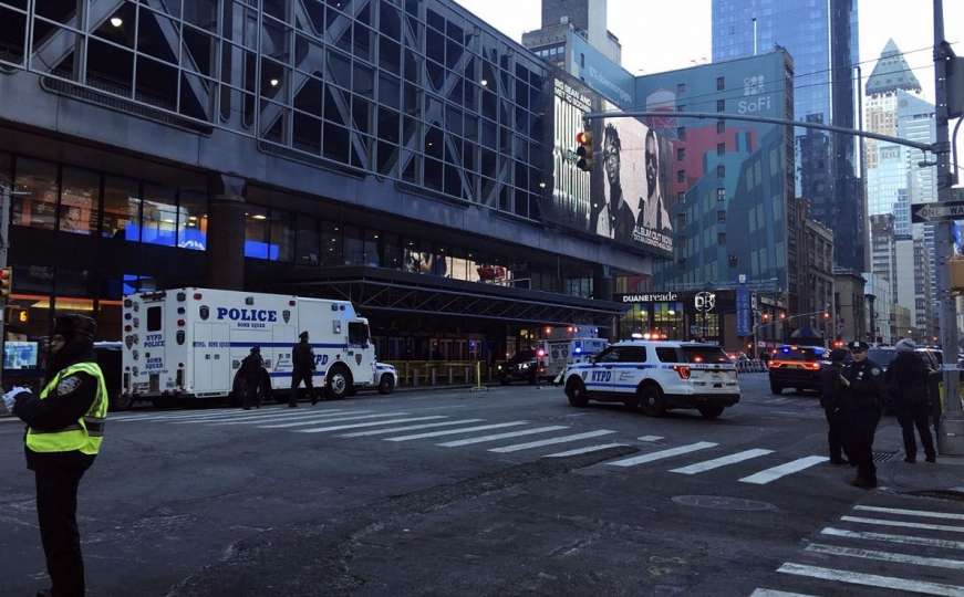 Napadač iz New Yorka aktivirao eksploziv iz osvete
